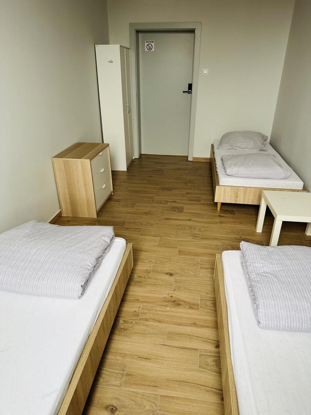 Starbal Hostel Radom Luaran gambar